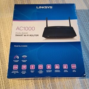 Linksys Dual-Band Smart Wi-Fi Router - Black
